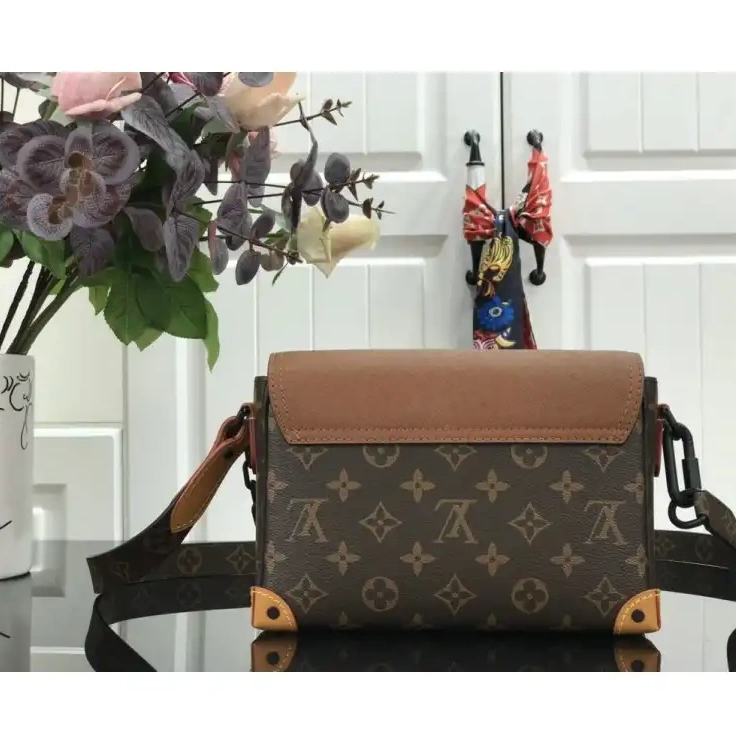 Fashionrepsfam ru 205fy0079 LV Bags 0501